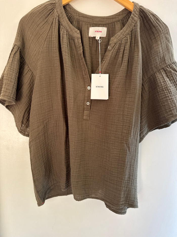 Xirena Nia Top- vine leaf