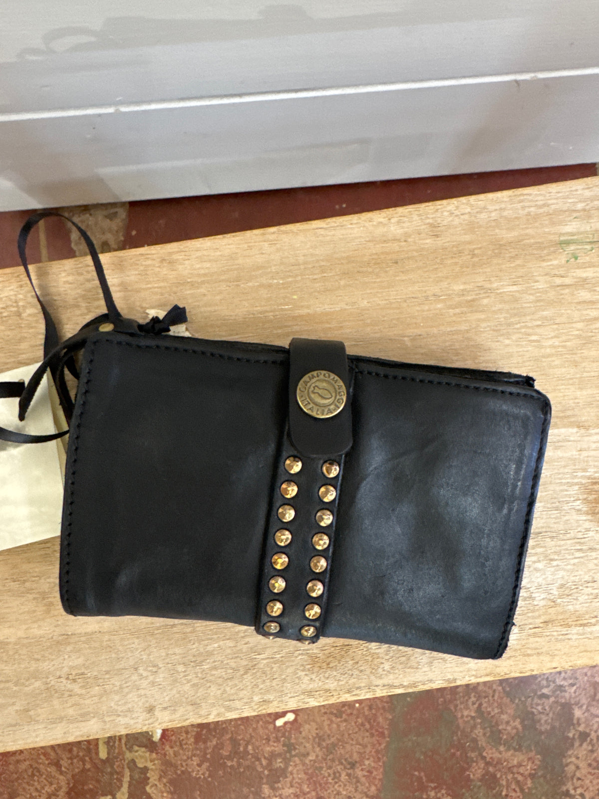 Campomaggi Wallet black with studs