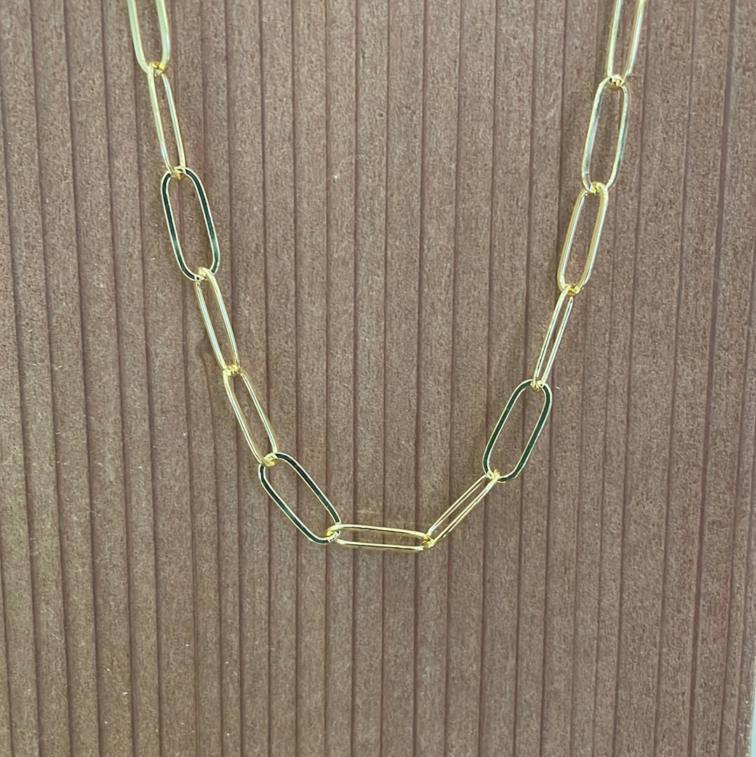 Flat elongated cable chain “20