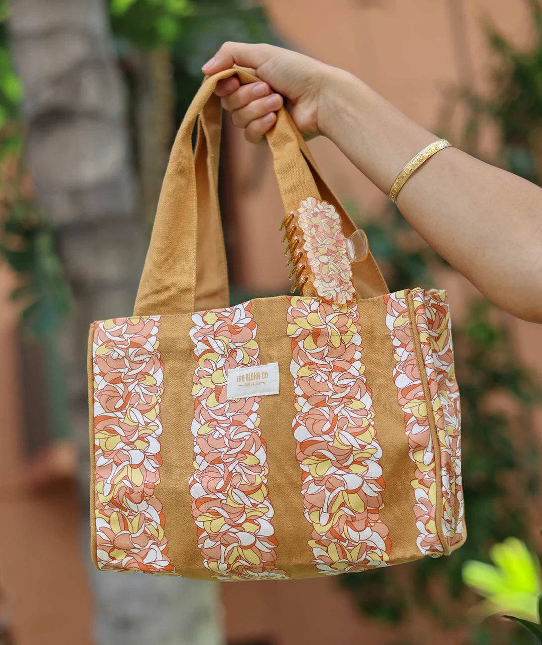 Tag Aloha organic mini bag- summer lei