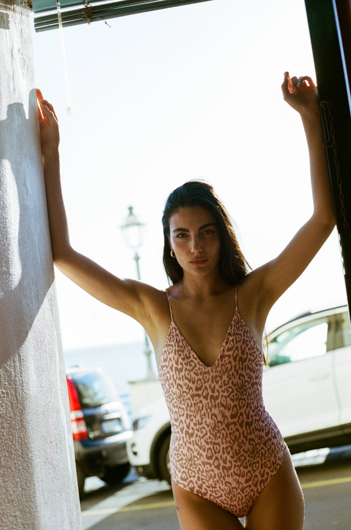 Mai Everyday Bodysuit - feline blush